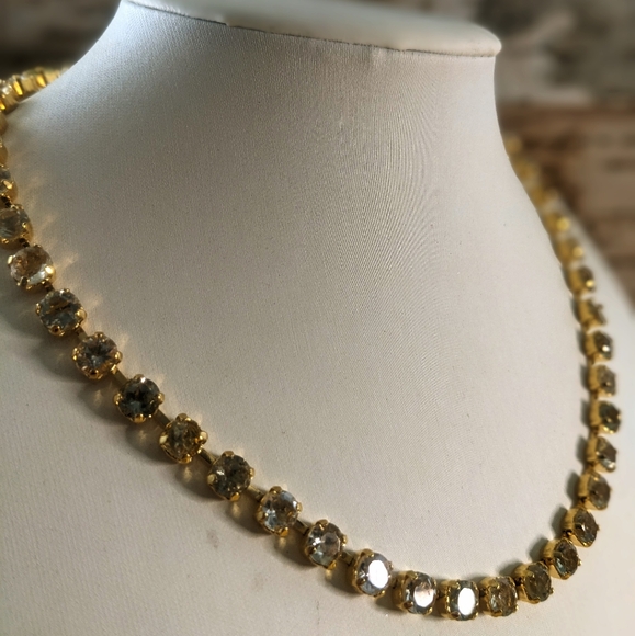 45 Total Carat (TCW) Genuine Prasiolite Green Amethyst in Gold Plated Necklace - Picture 4 of 7